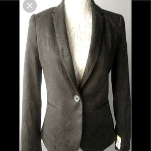 Black texture blazer / statement piece